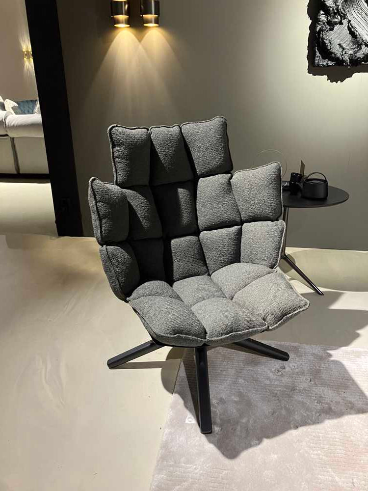 B&B Italia - Husk armchair H2G Swivel armchair, Husk armchair H3G Swivel armchair en Husk Footstool H3G