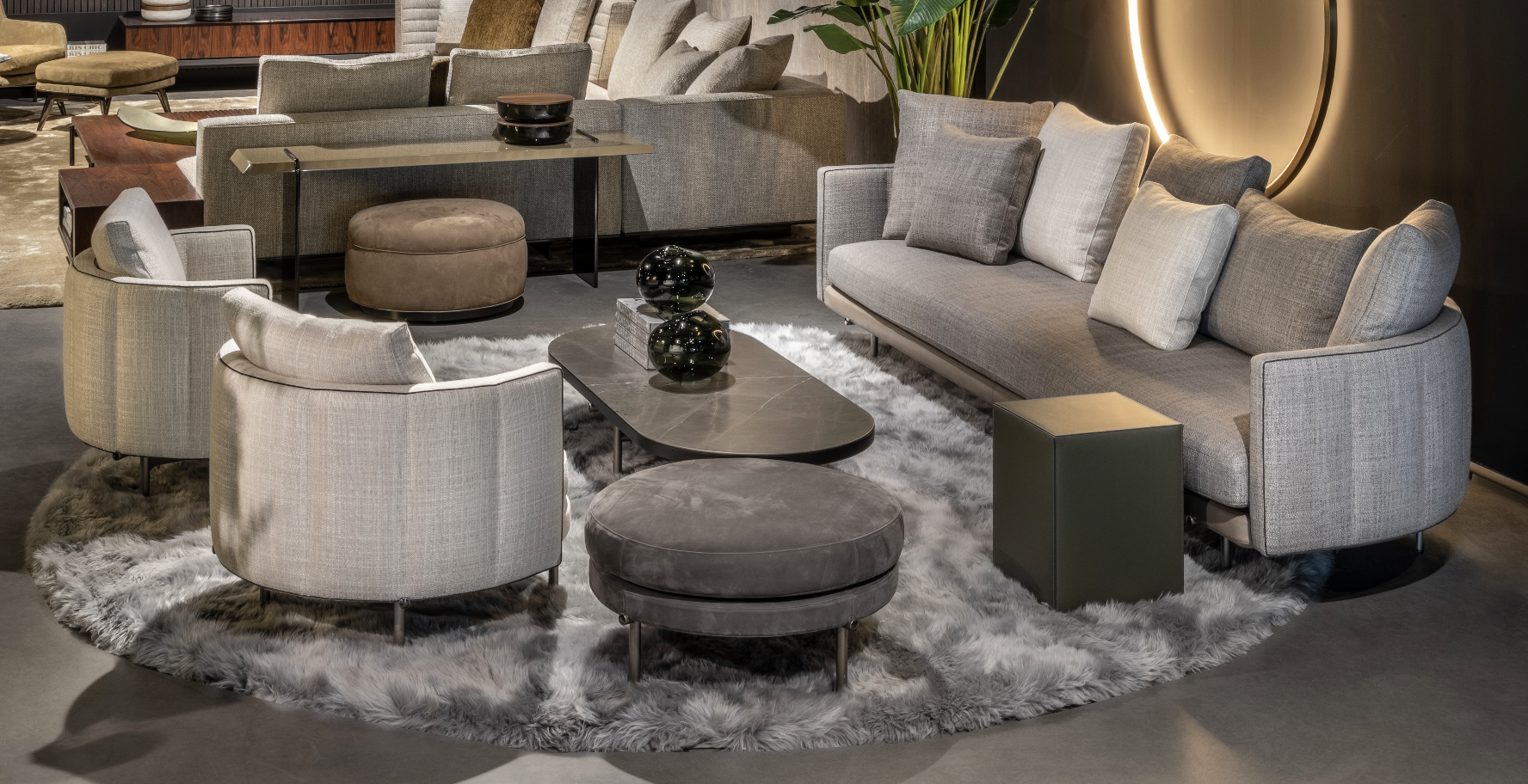 Minotti - Torii Sofa LOW 292cm