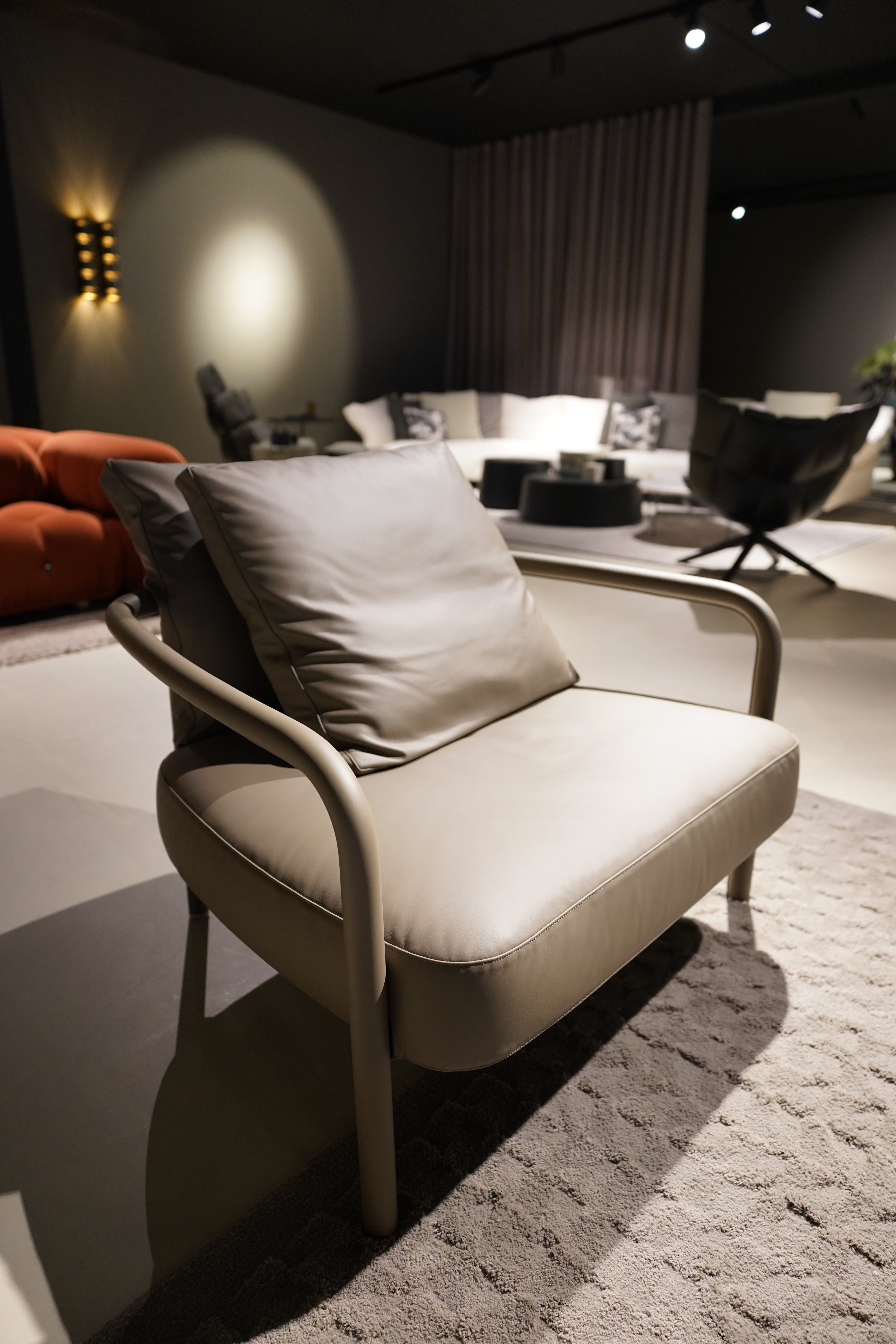 B&B Italia - Pochette armchair