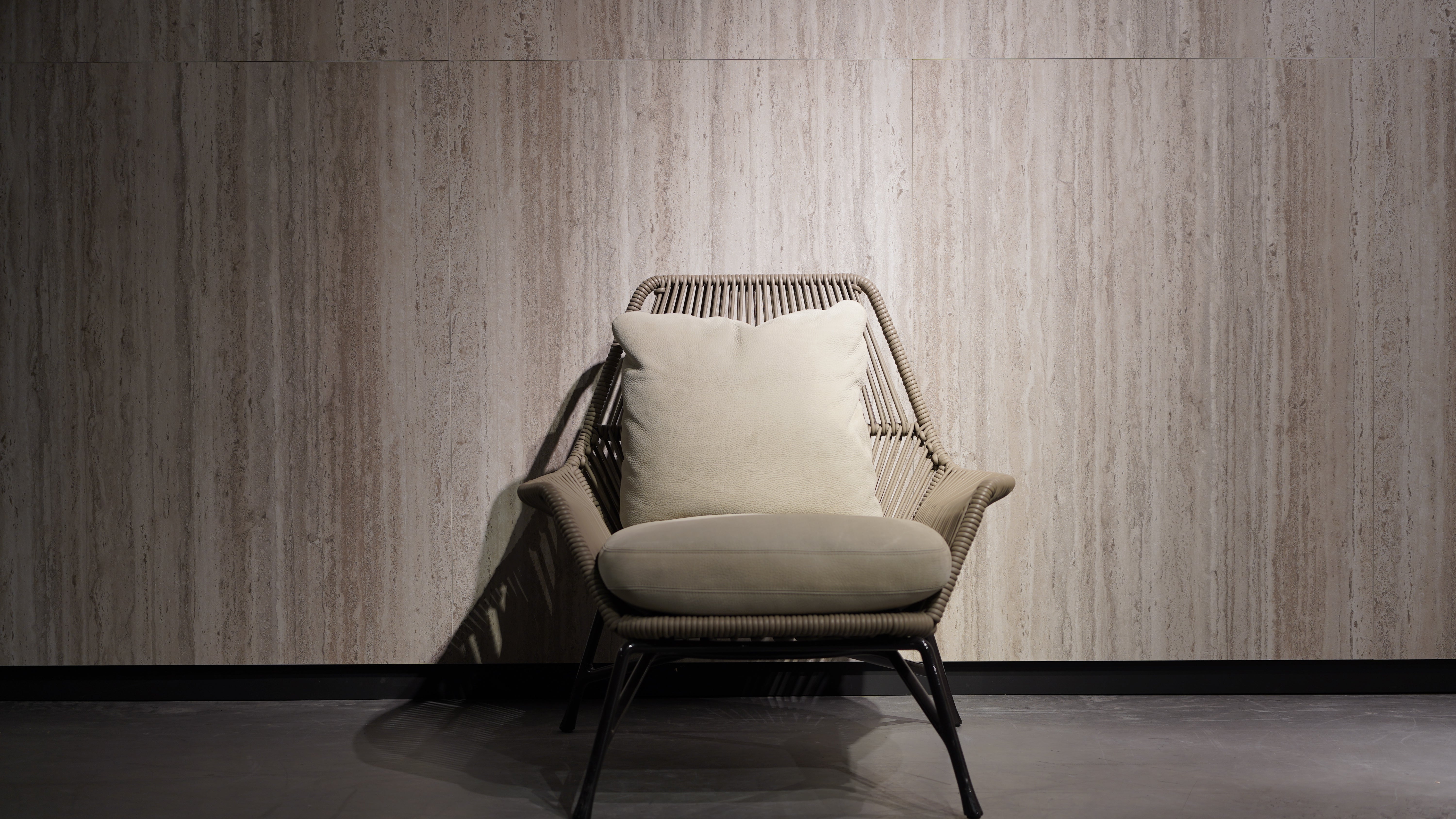 Minotti - Prince Cord indoor armchair