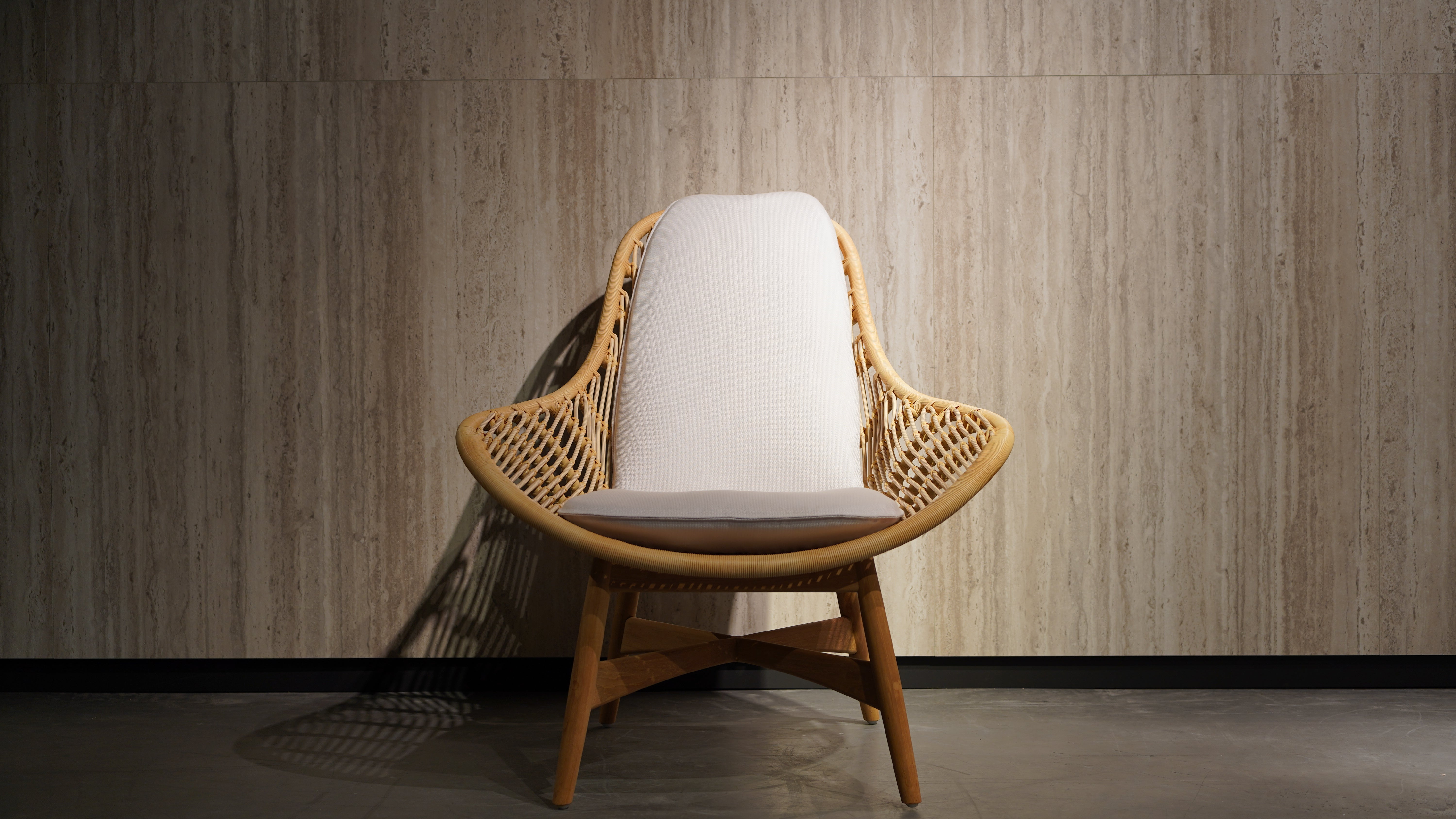 Kettal - Tou club armchair (outdoor fibre version)