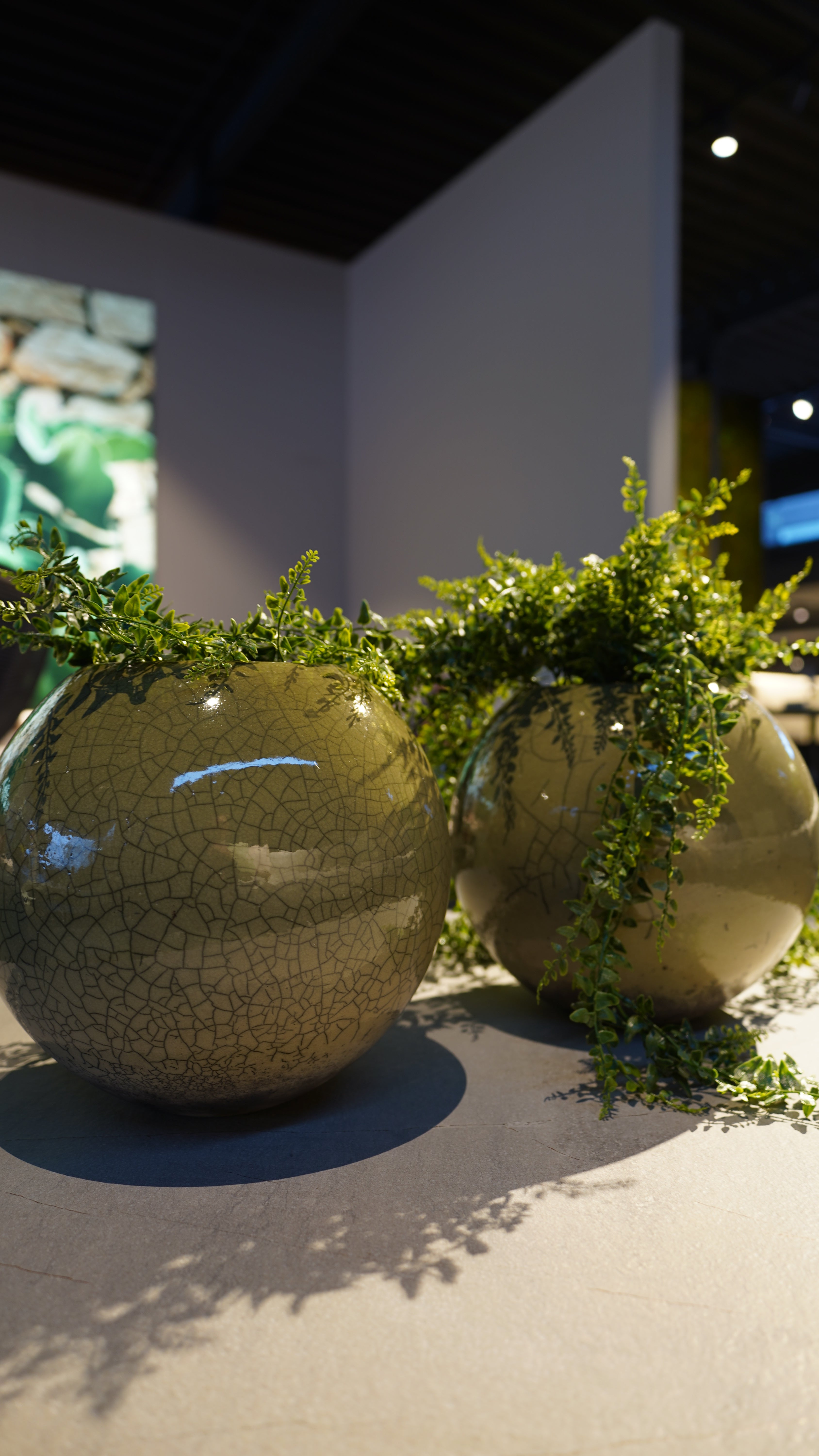 Domani - Lund Raku Bal vase (1 stuk)