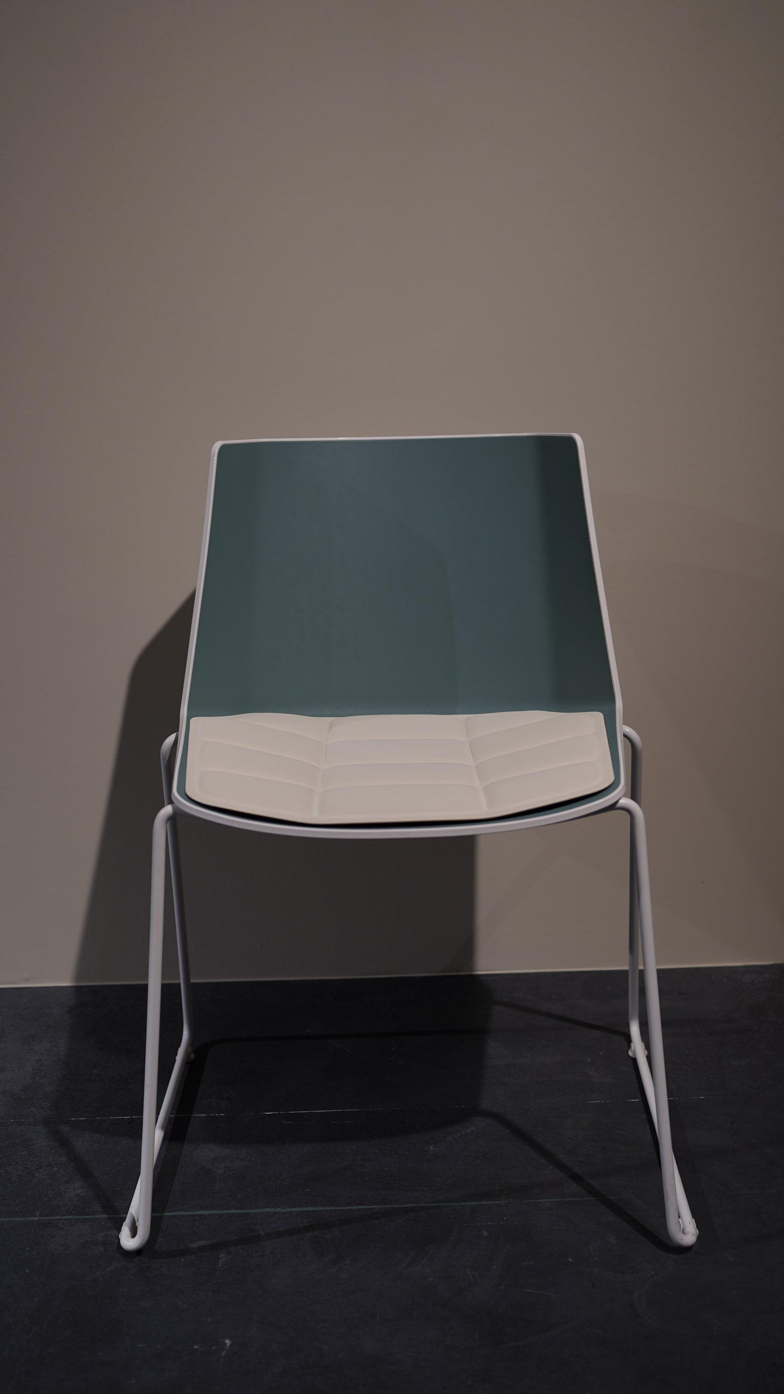 MDF Italia - Aiku chair set van 4 - wit met mint