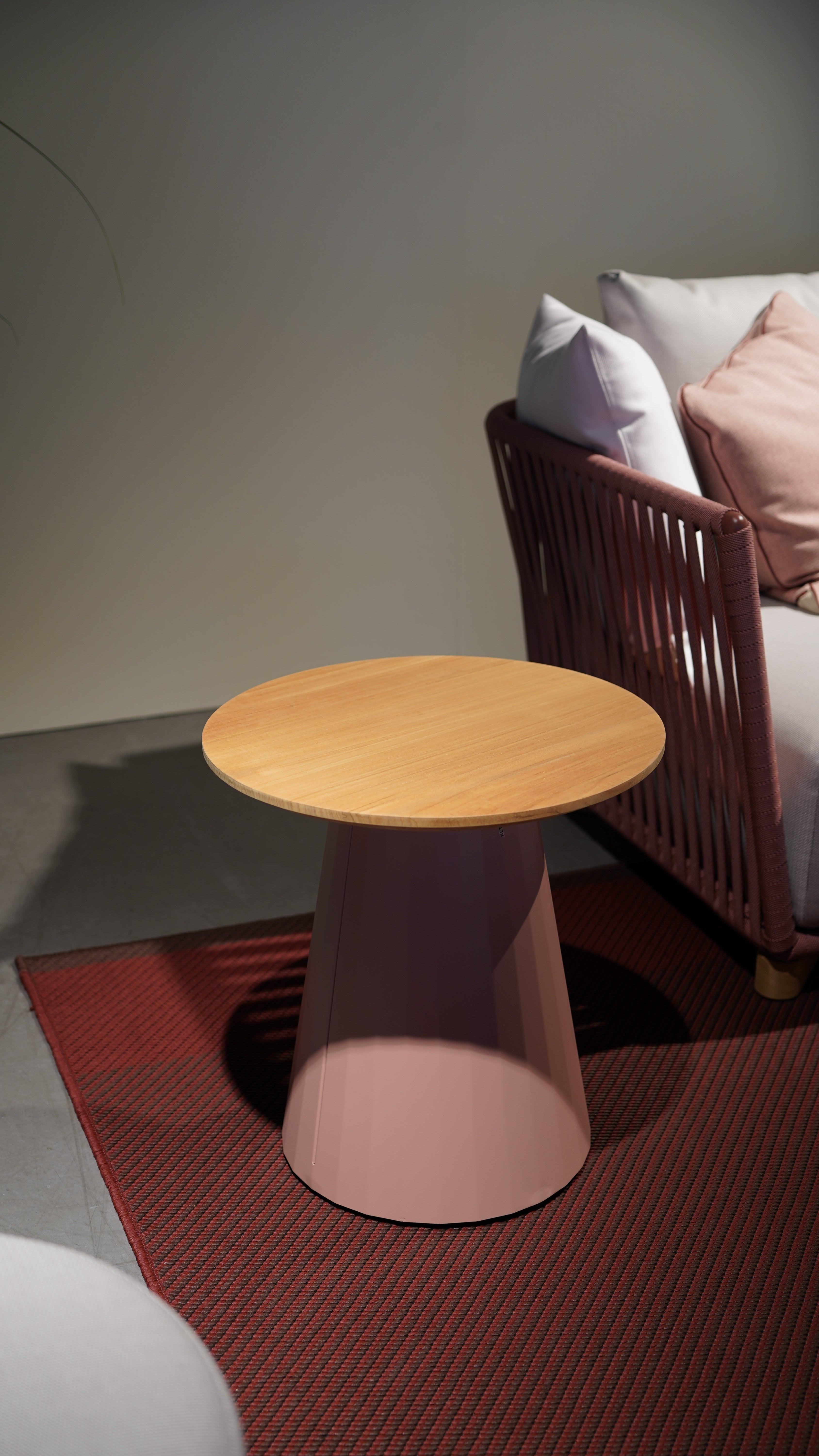 Kettal - Cala Sidetable dia. 48xH47cm