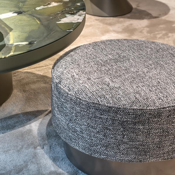 Minotti - Sally ottoman with casters